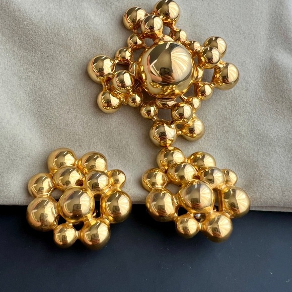 Gem-Craft Gold Bubble Brooch Set - Picture 6 of 12